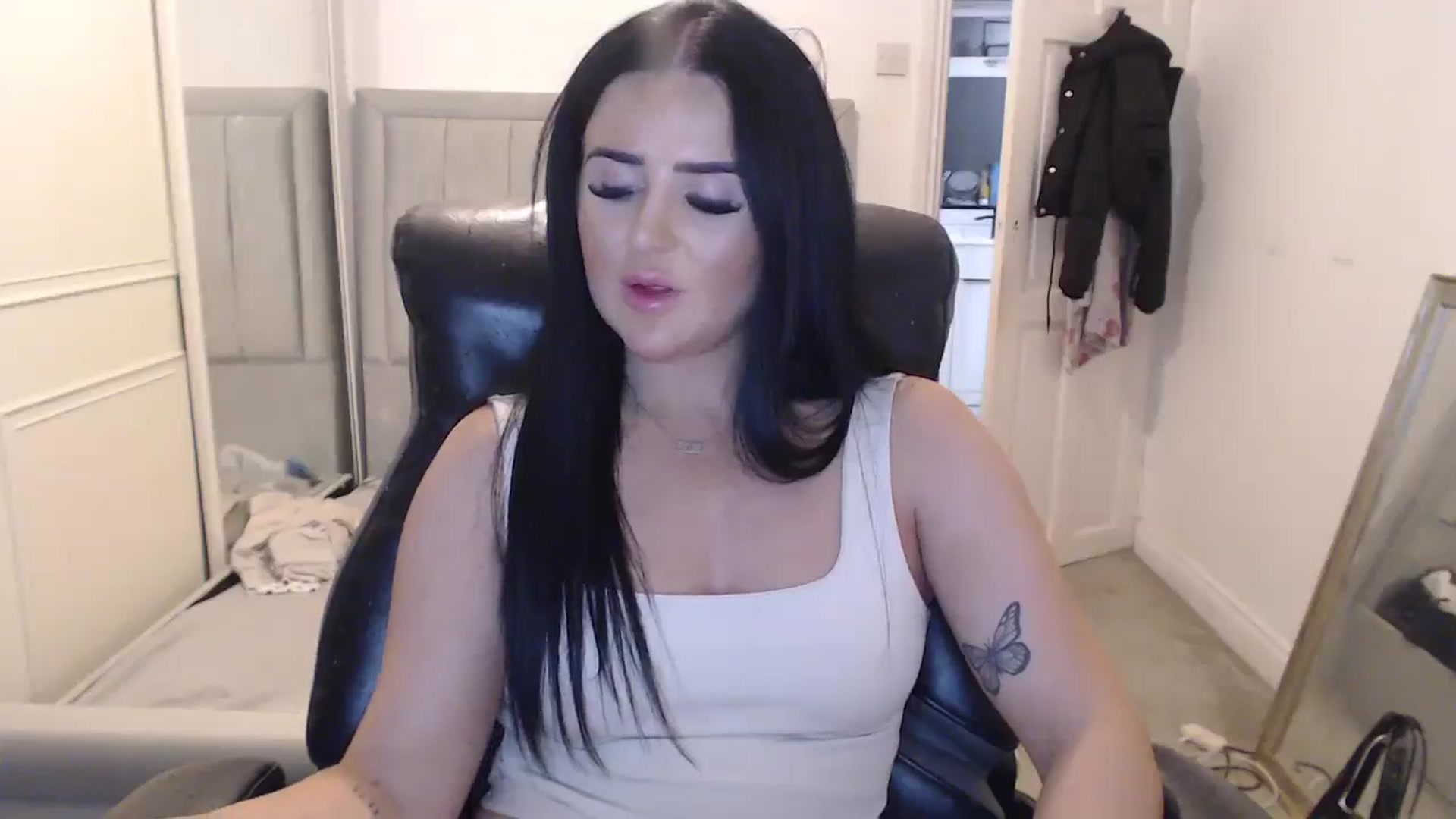 Crystal_MFC video thumbnail