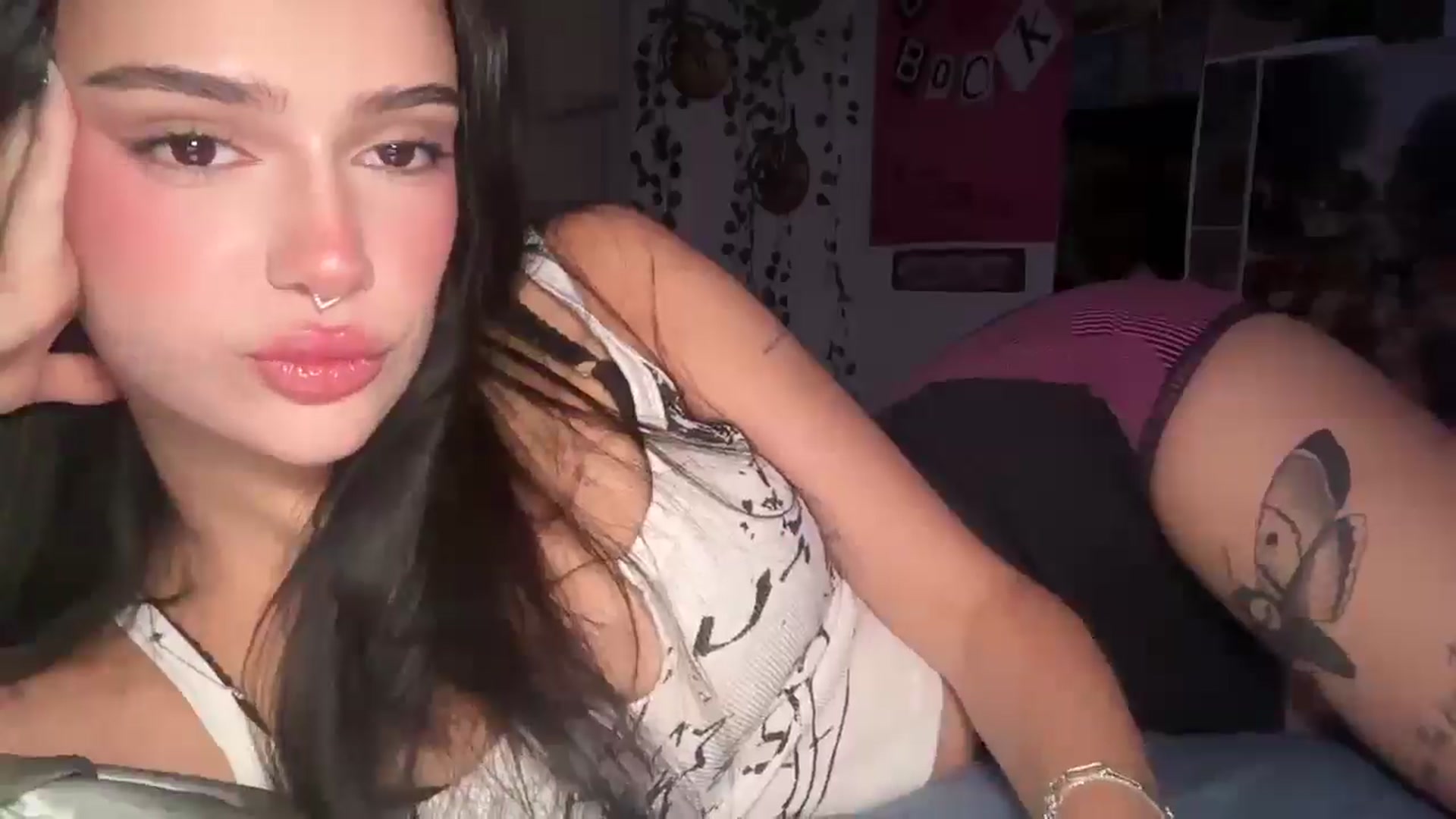 mayflowers video thumbnail