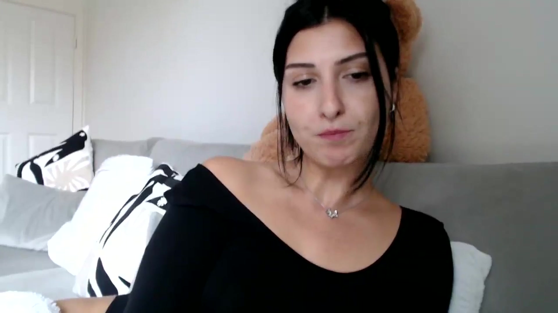 Yara_77 video thumbnail
