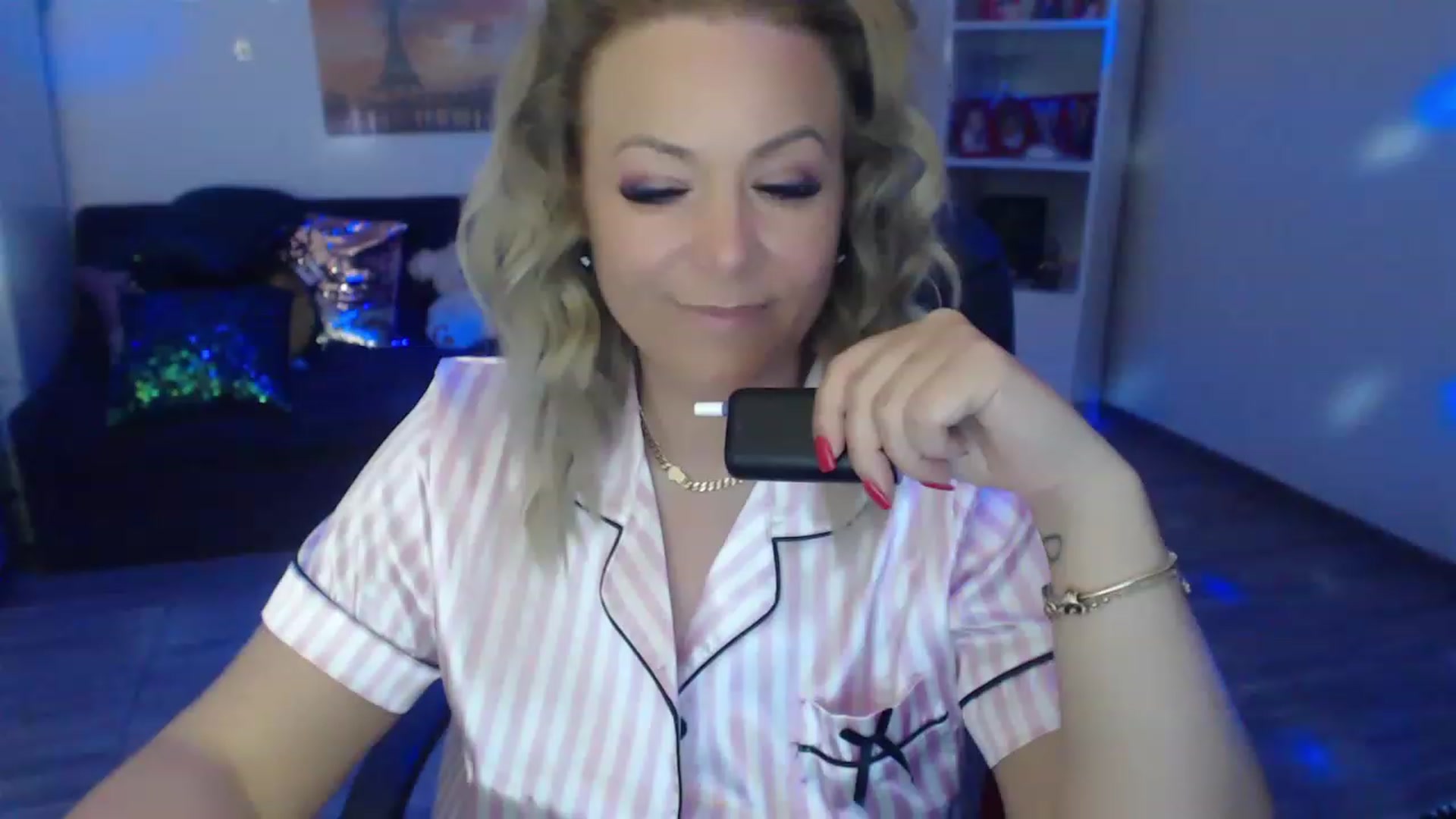 A_baby_Boo video thumbnail
