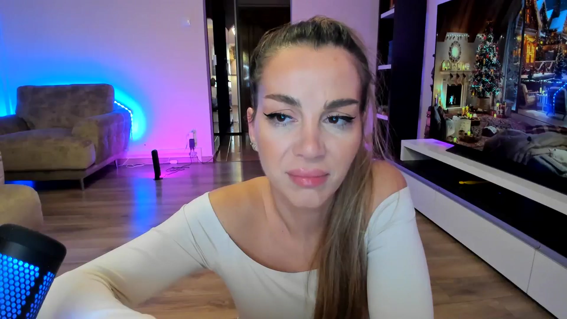 Alesia_ video thumbnail