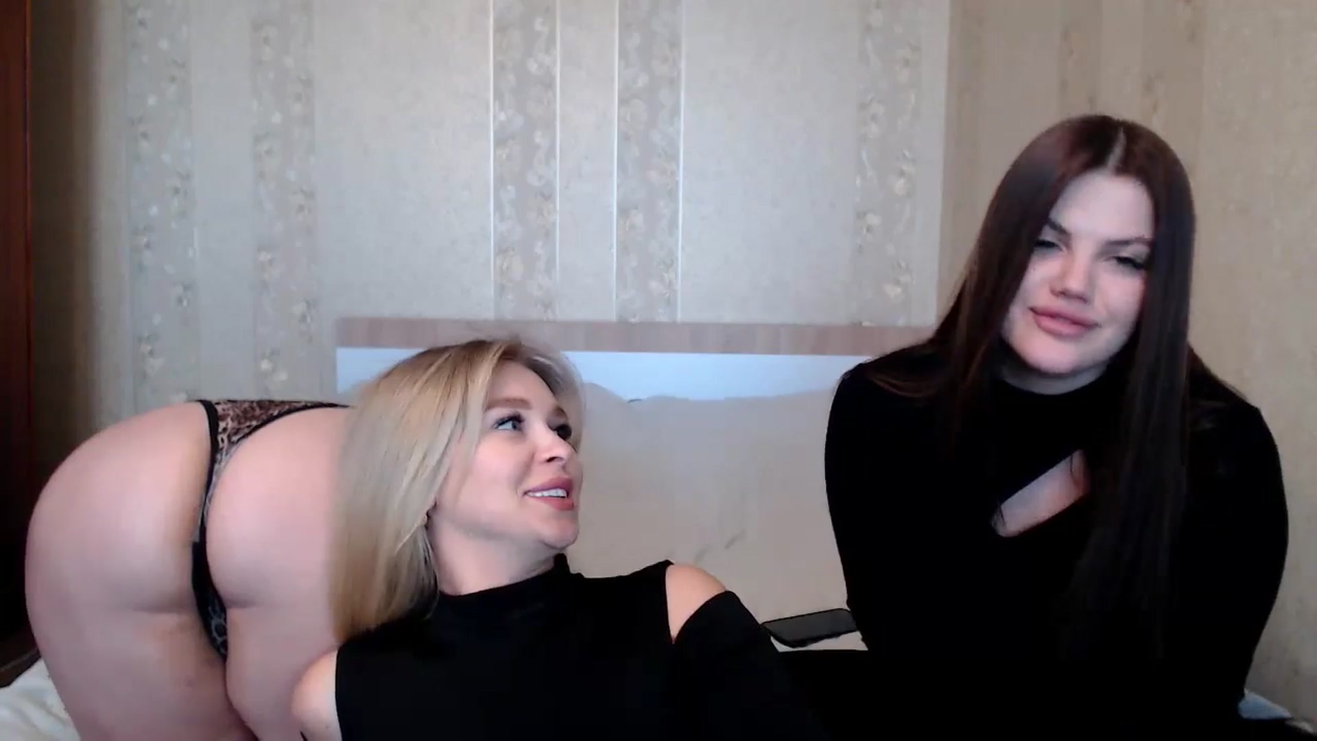 Caramelkaa video thumbnail