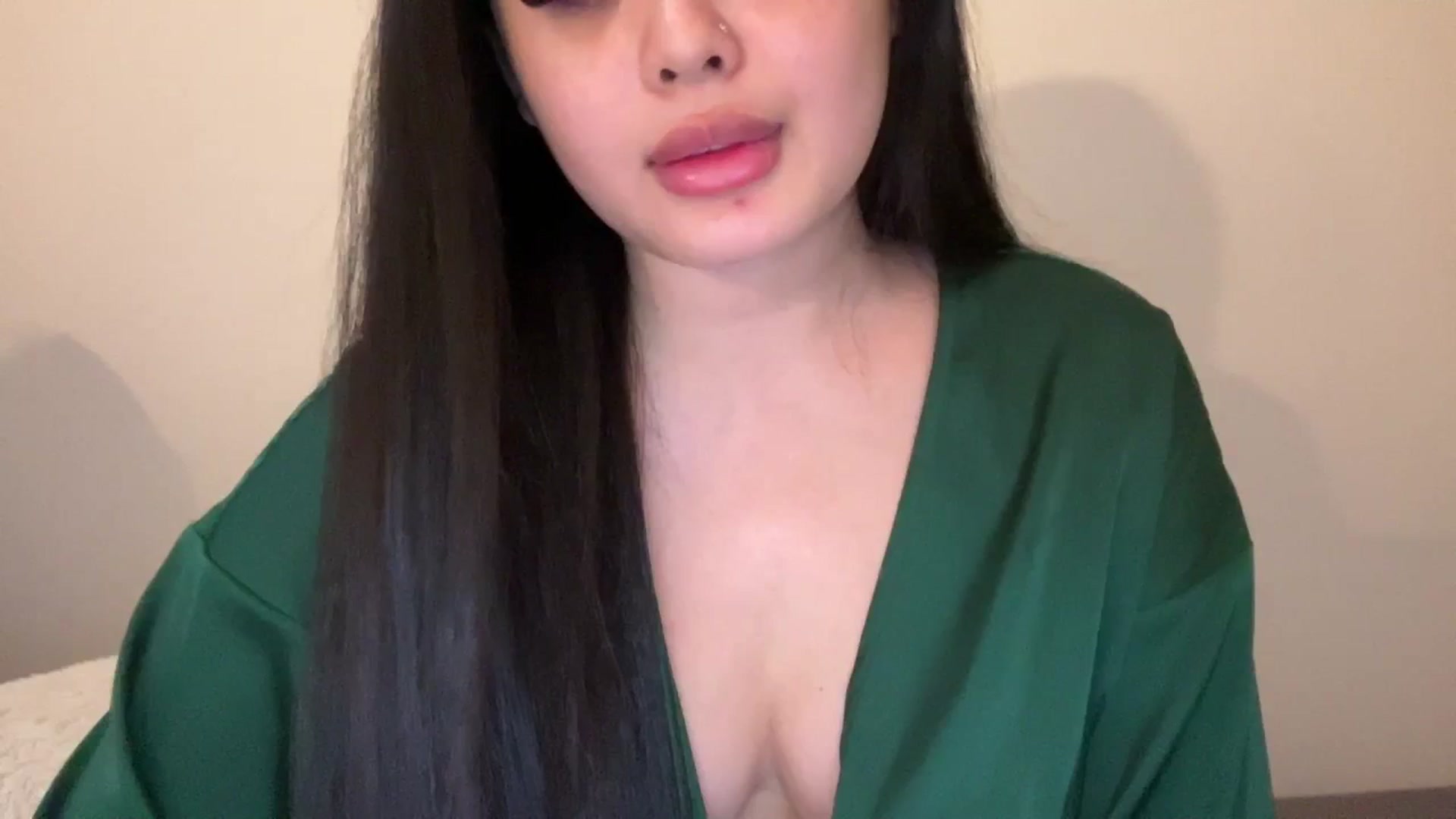 MsAkira video thumbnail