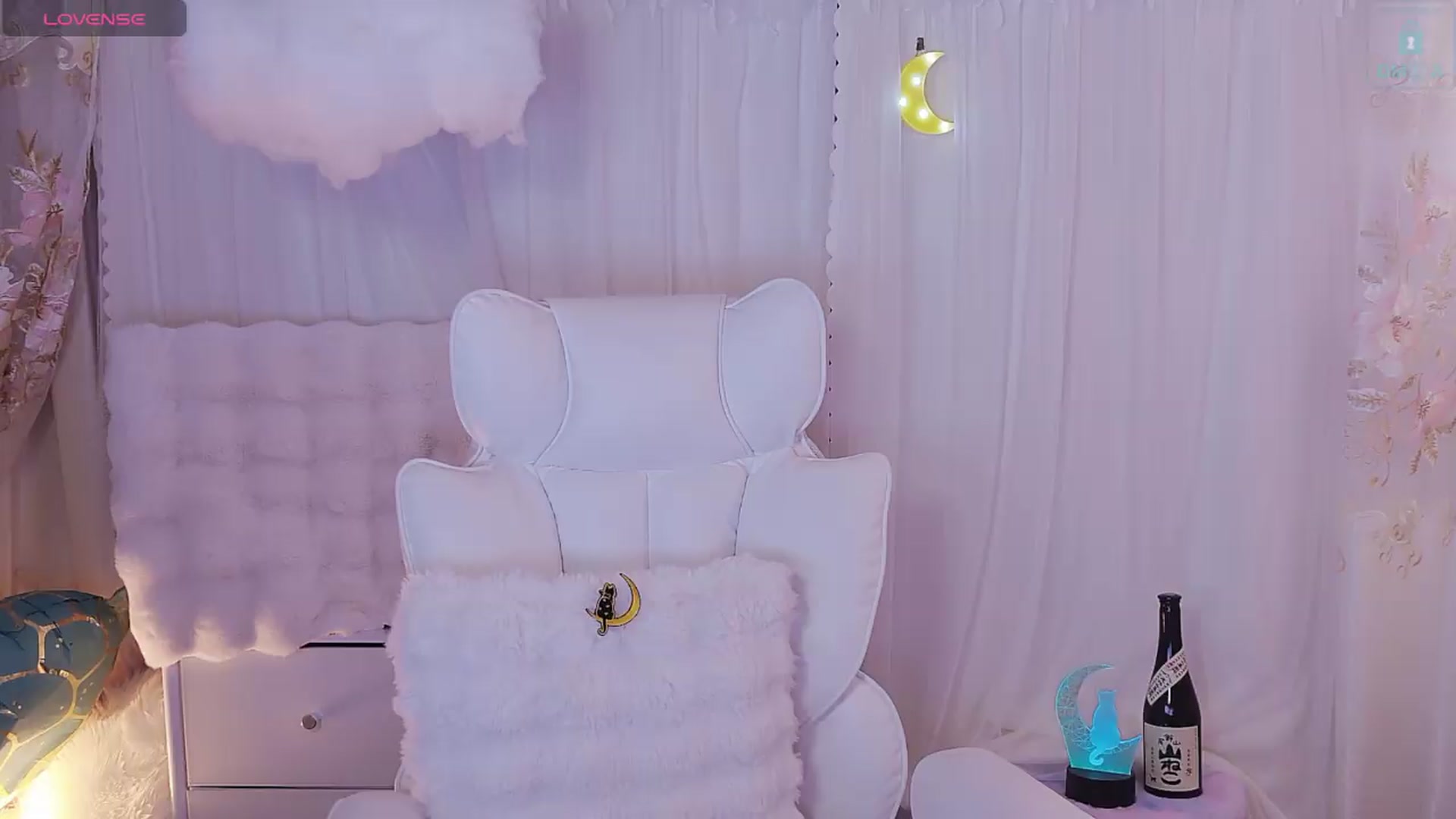 meowtheworld video thumbnail