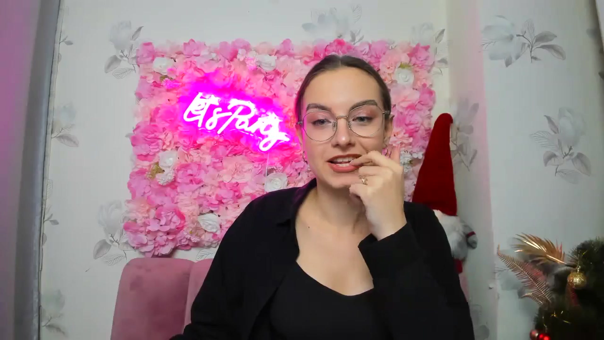 SofiaLiub video thumbnail