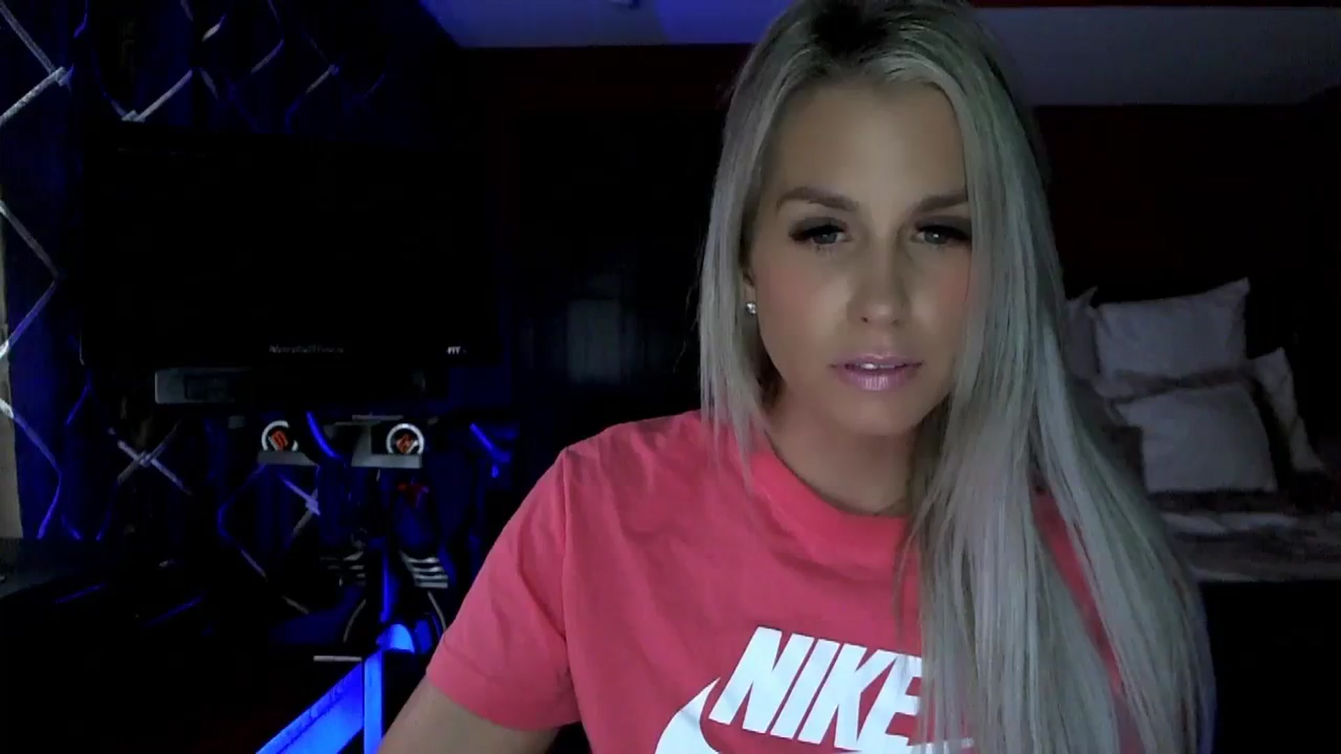 Cora9 video thumbnail