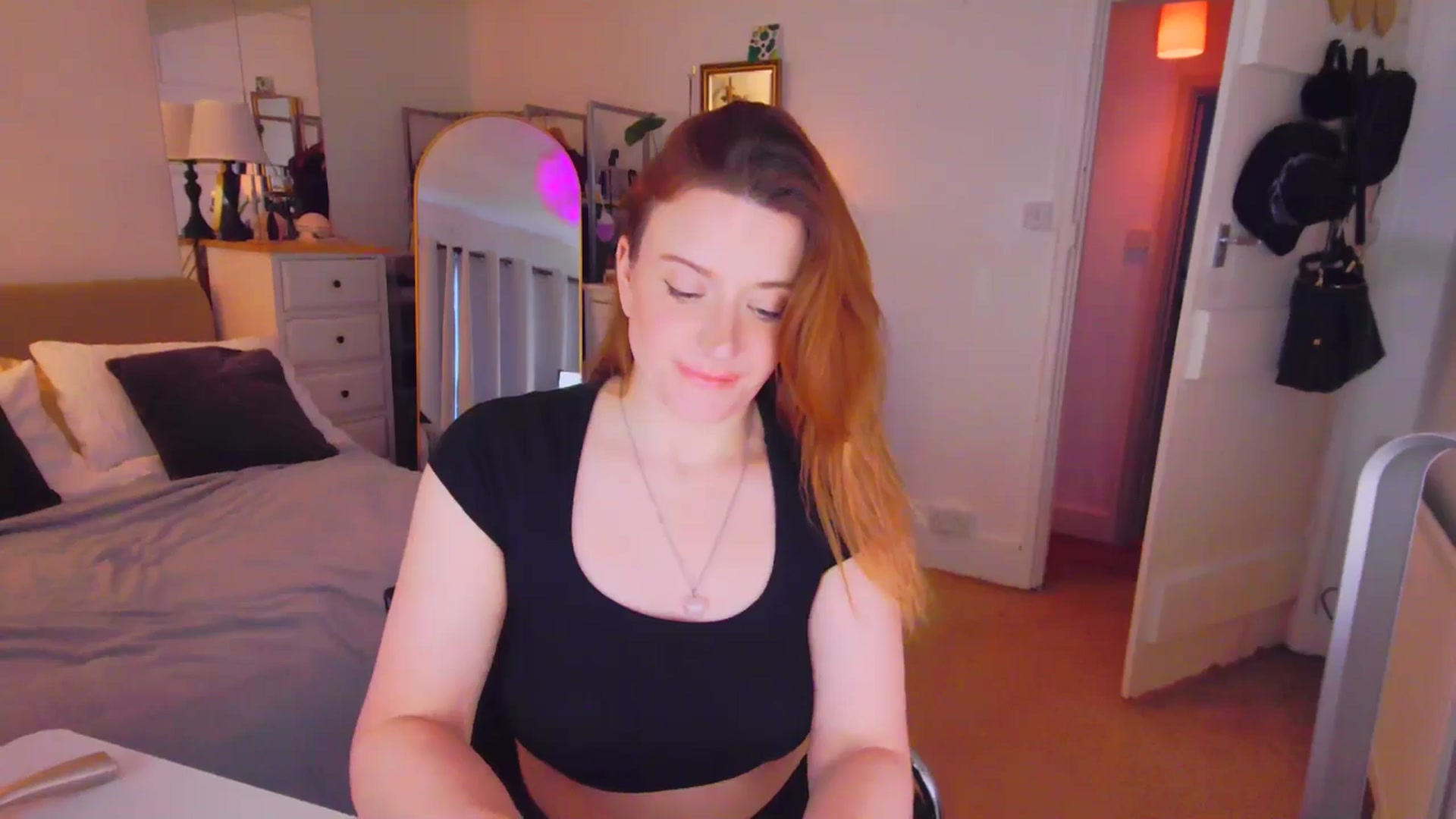 xDaisyx video thumbnail