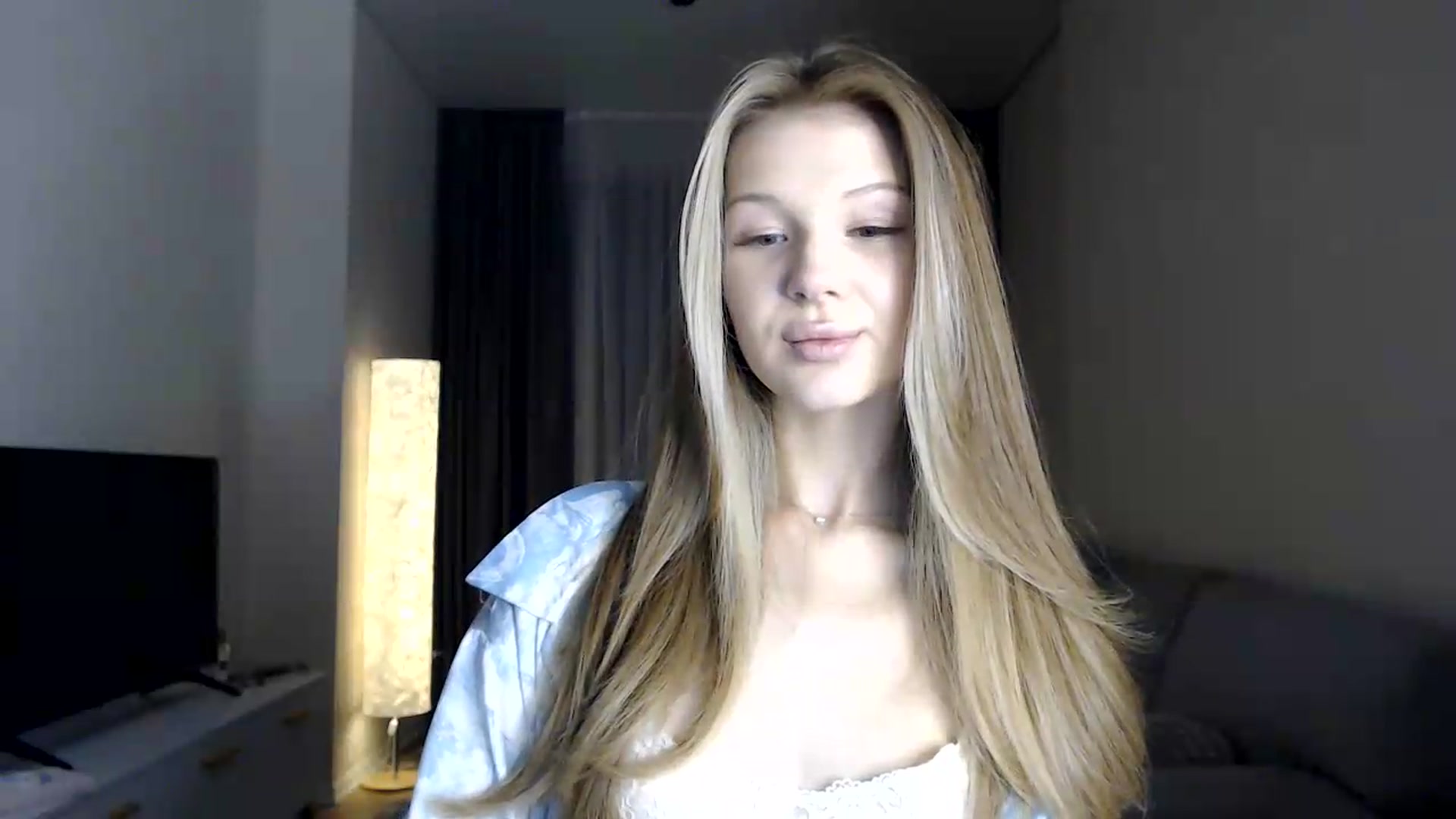 CuteBlonde video thumbnail