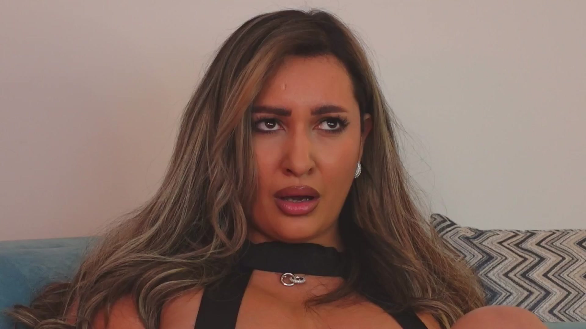 YaaraCollins video thumbnail
