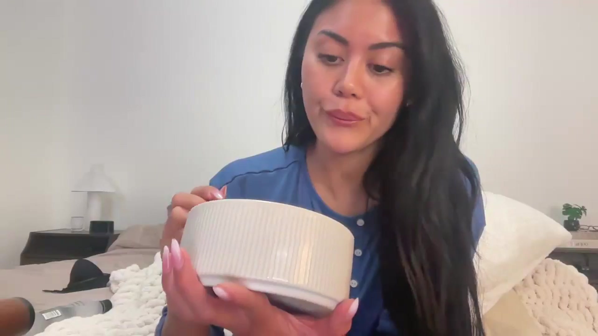 Naomilynn video thumbnail