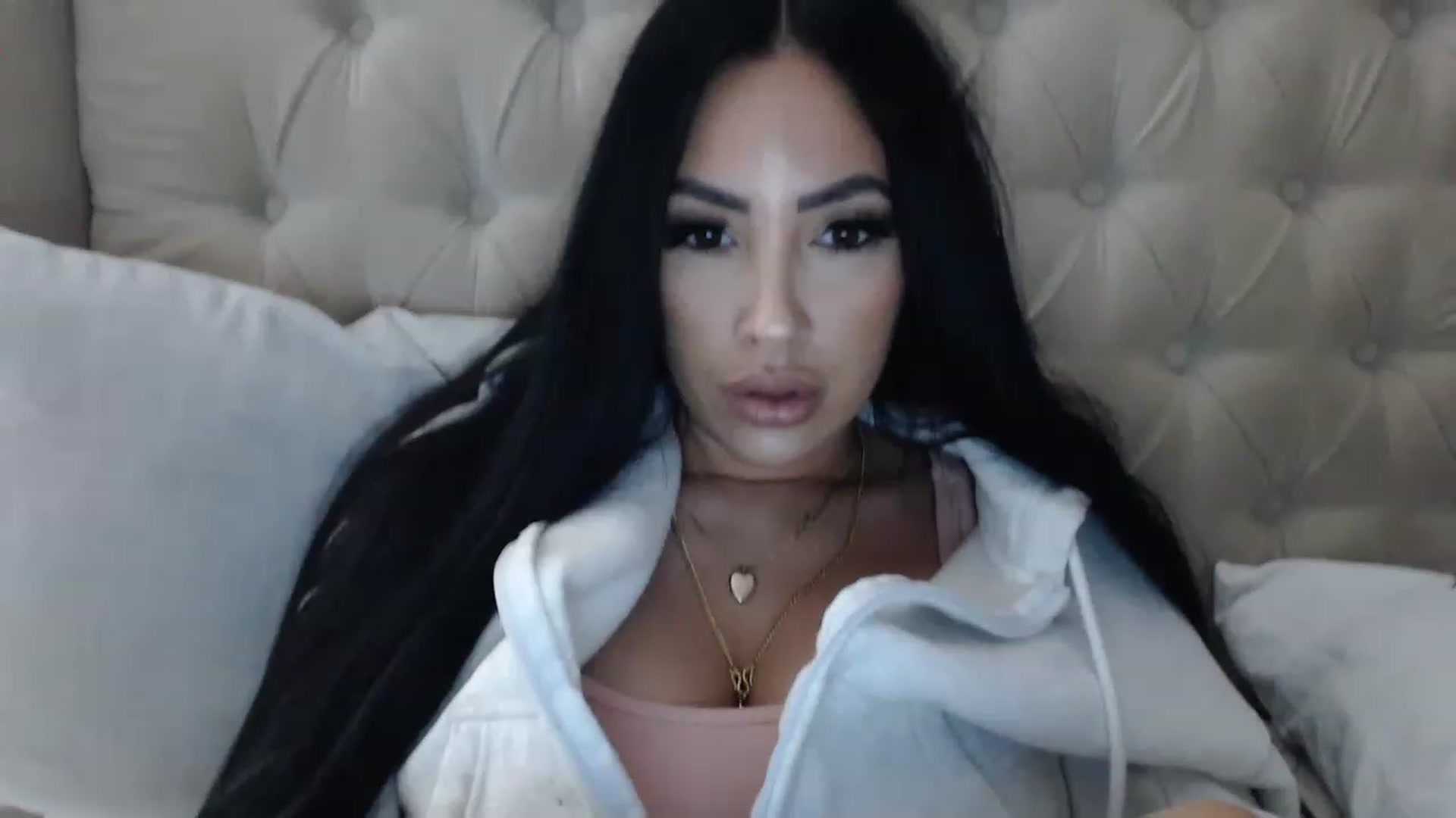 KiimWiinters video thumbnail