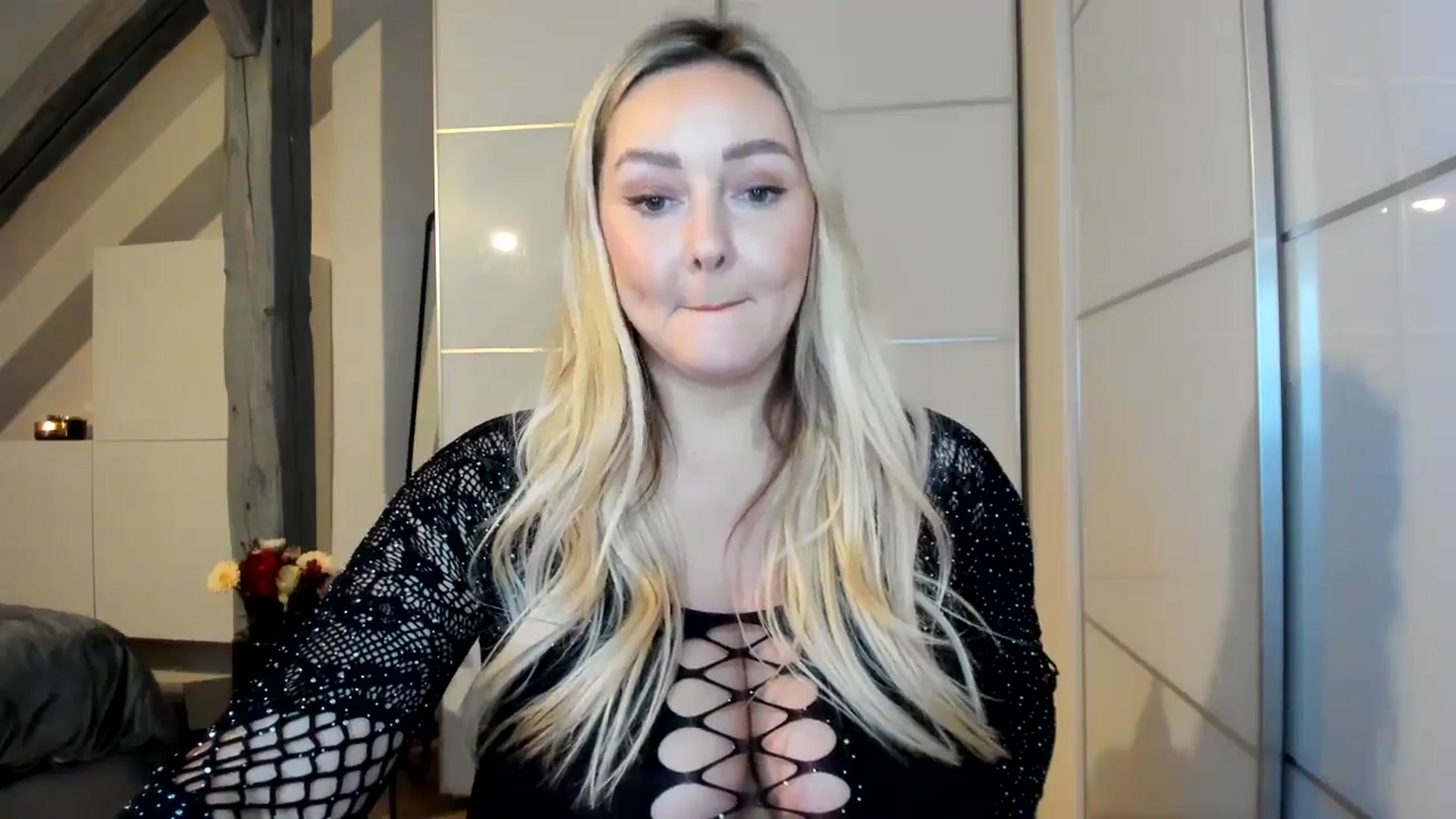 Mi_Ha video thumbnail