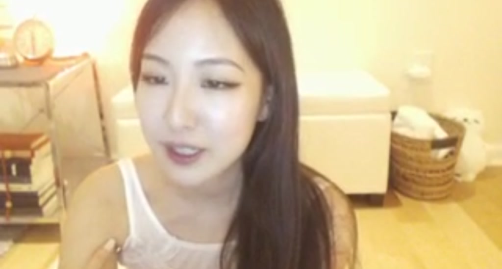 PushyLips video thumbnail