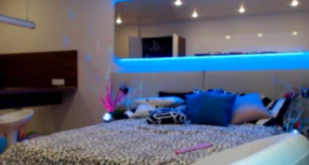 Aby_Frost video thumbnail