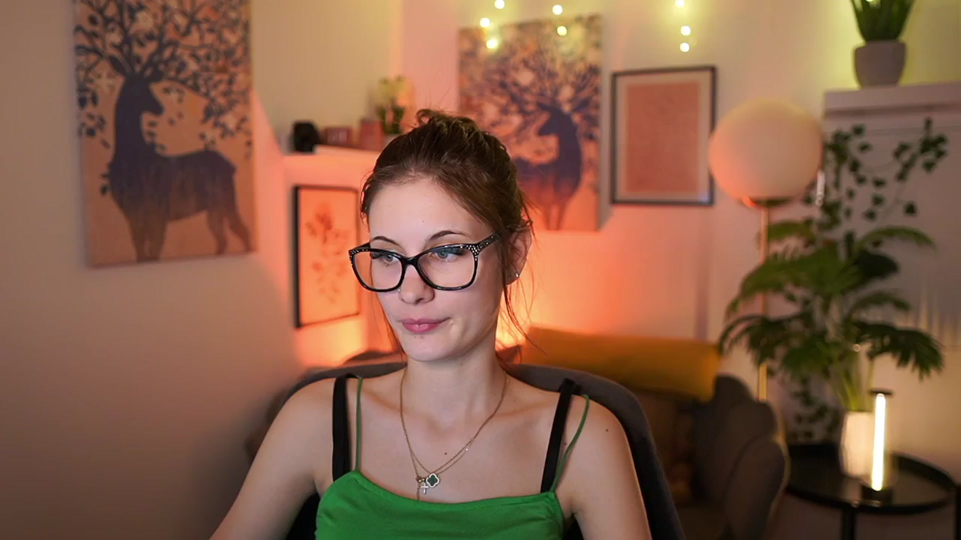 Ellie_Shae video thumbnail
