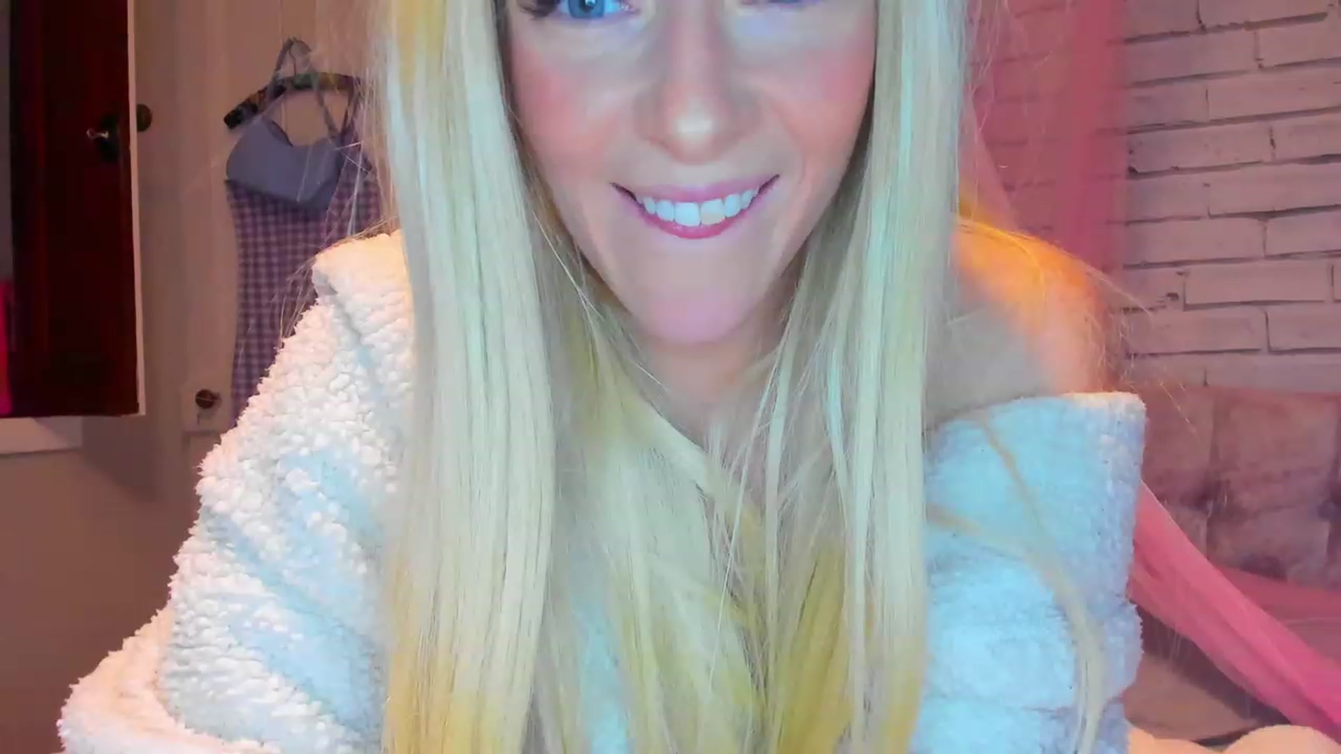 SugarrrPup video thumbnail