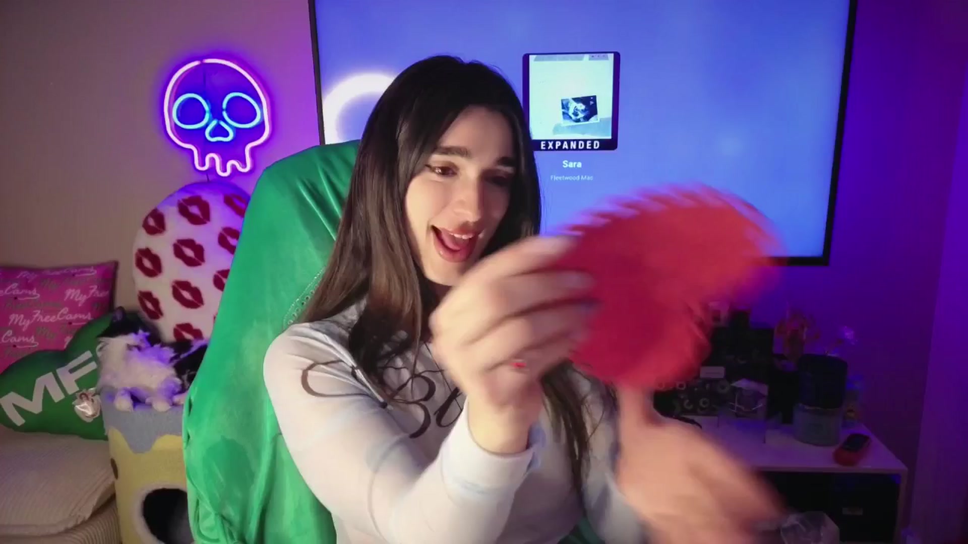 Itsivyblue video thumbnail