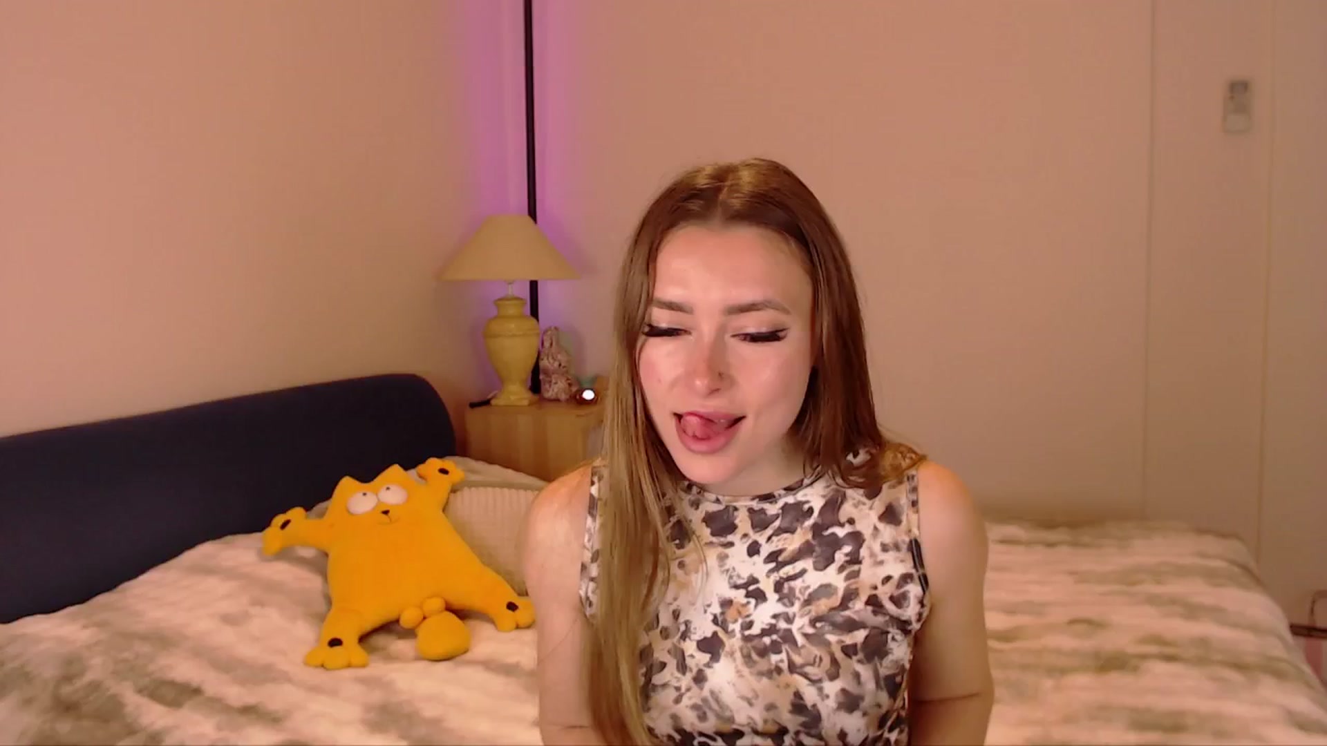 SimonsWife video thumbnail