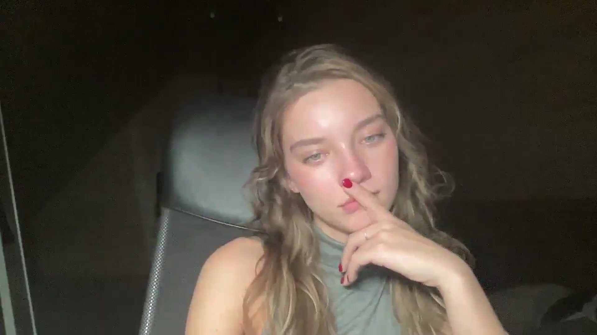 Shinie_ video thumbnail