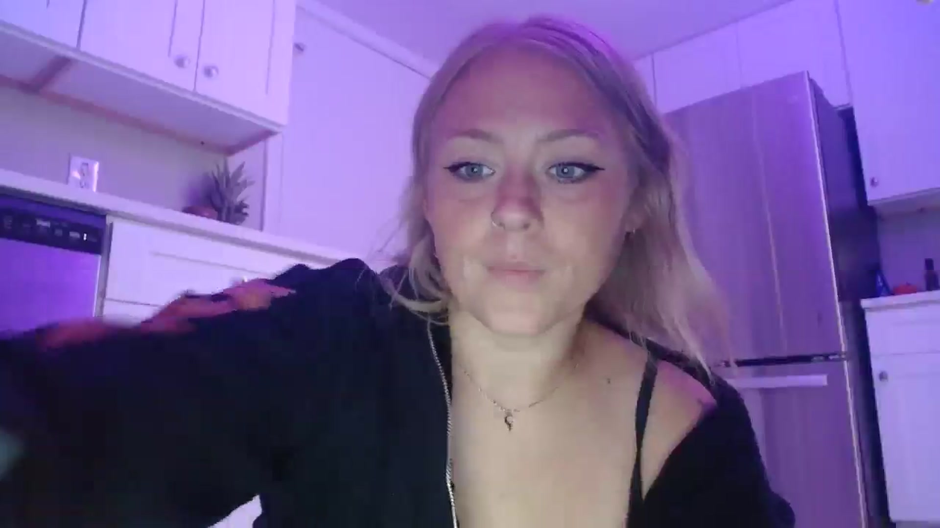 SneakyAlice video thumbnail