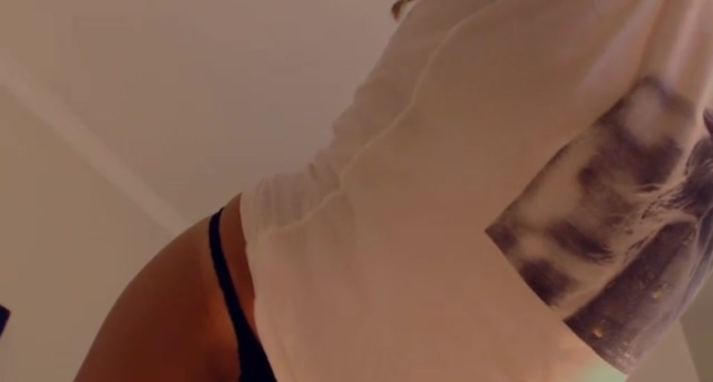 Lara___ video thumbnail