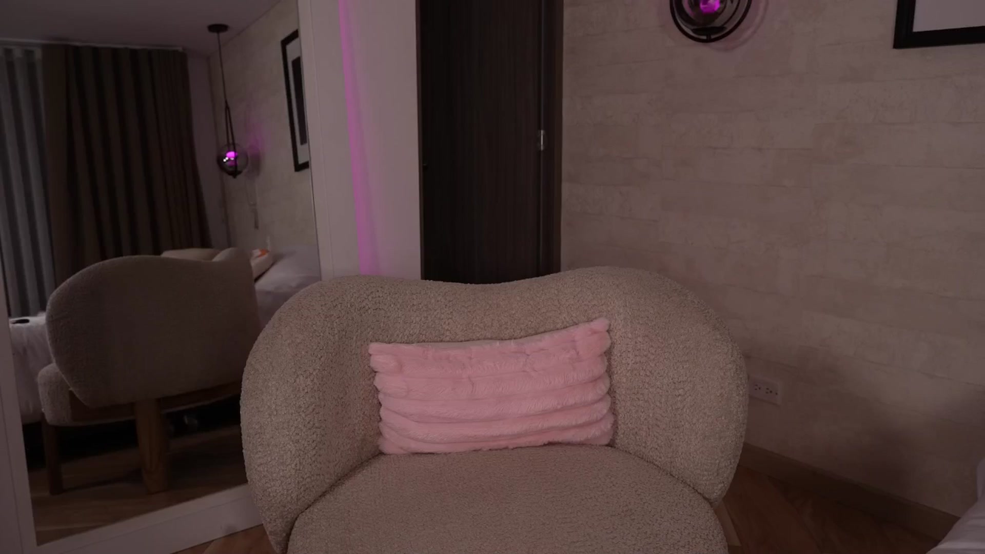 Mariannacruz video thumbnail