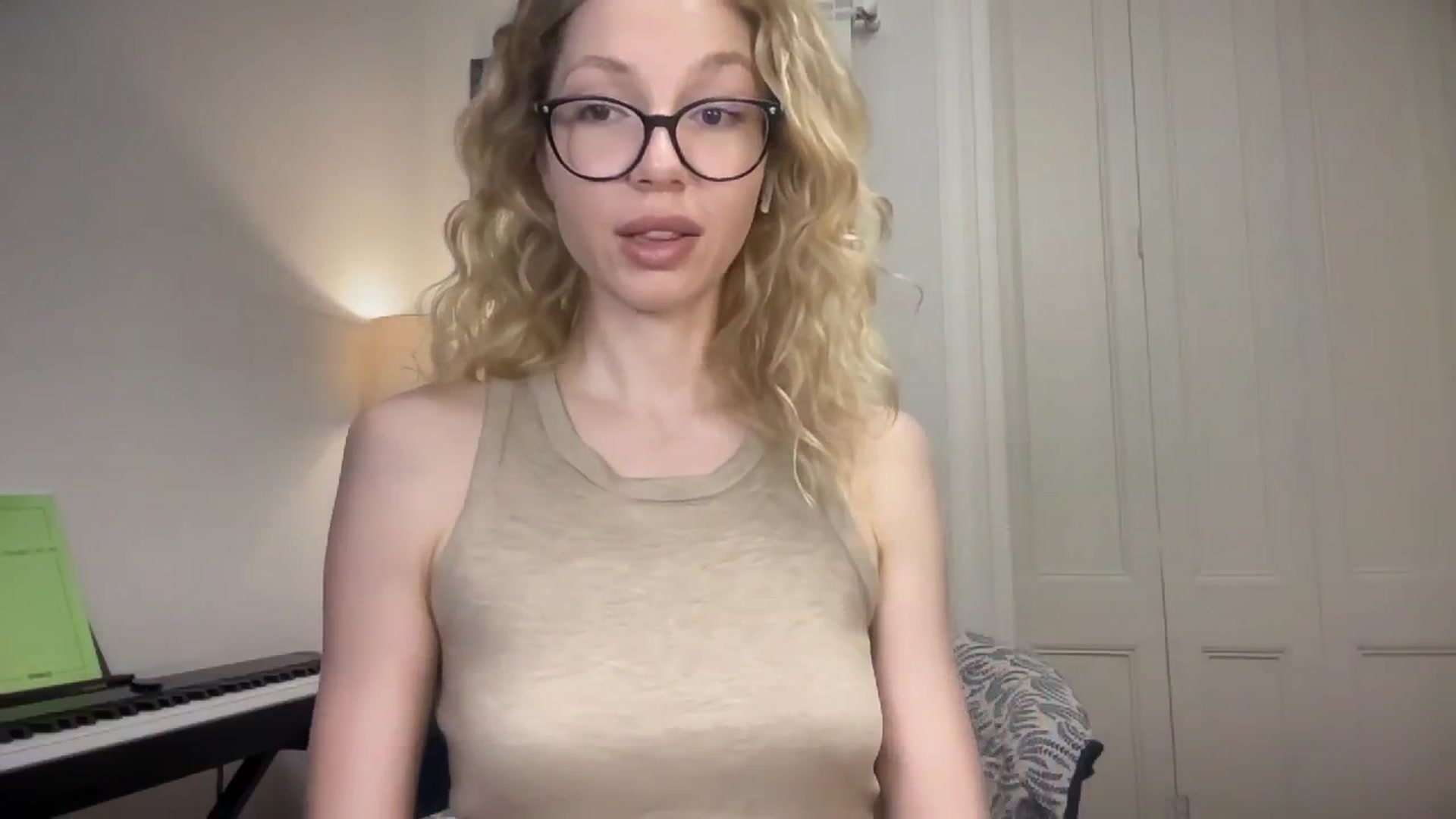 Nansyfox1 video thumbnail