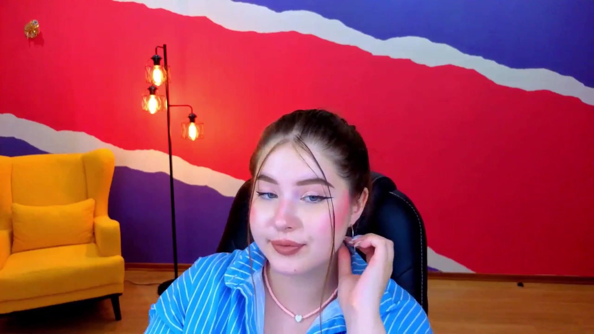 AdmireMyEyes video thumbnail