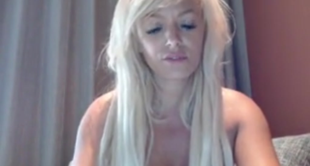 AwesomeBlonde video thumbnail
