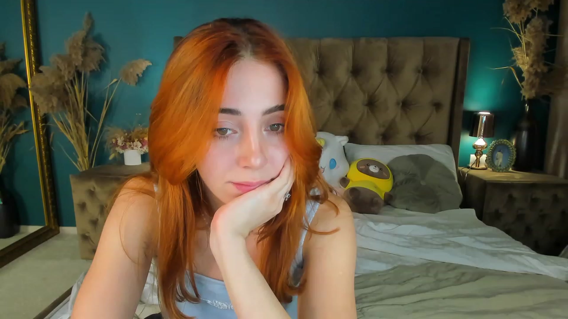 ElsaYoung video thumbnail