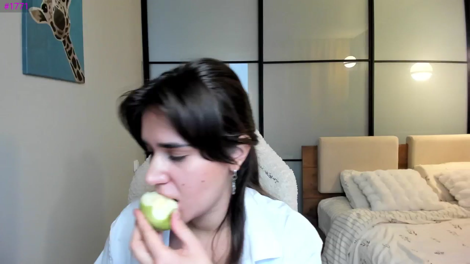 Ellies_Smile video thumbnail