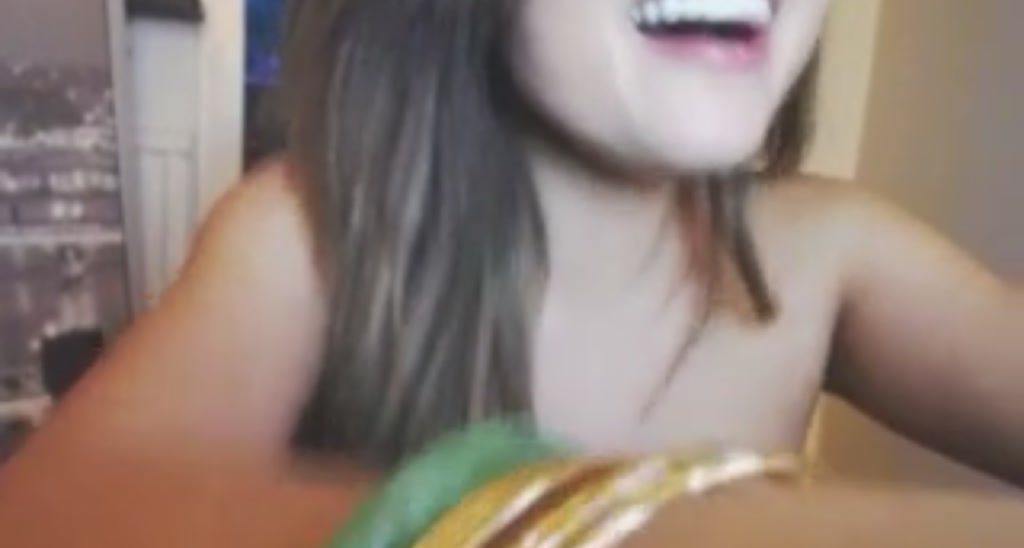 Sunnhiee video thumbnail