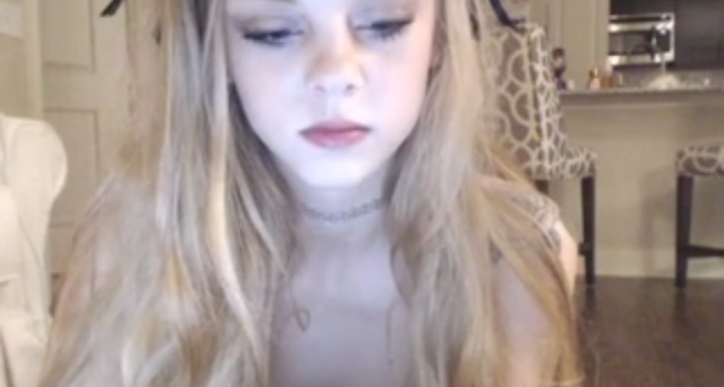 Kitten_xx video thumbnail