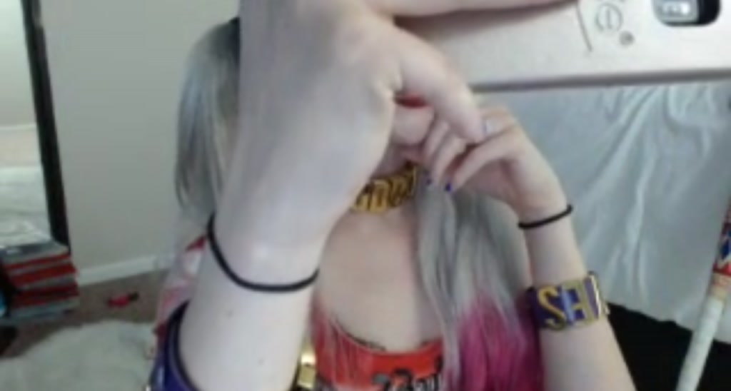 Niennavie video thumbnail