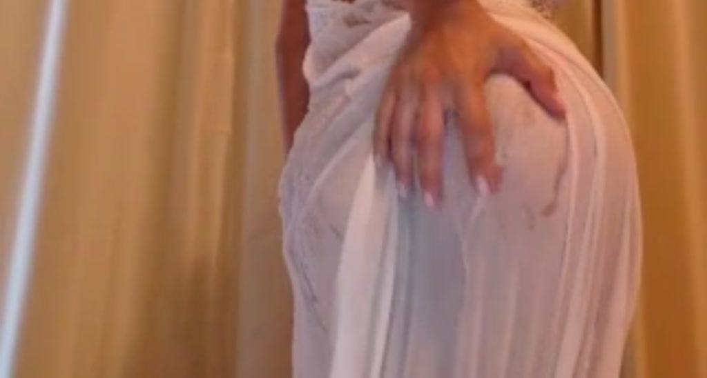 ONLY_SHE video thumbnail