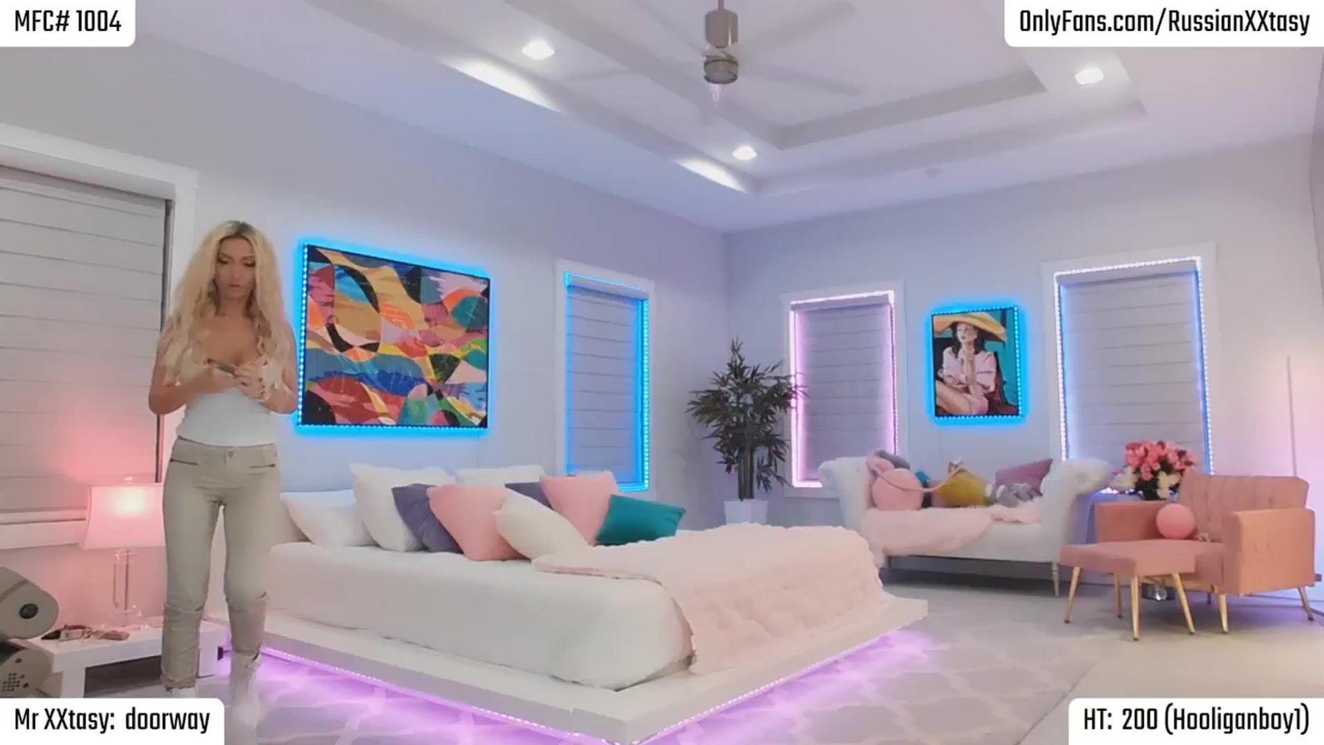 RenyXXtasy video thumbnail