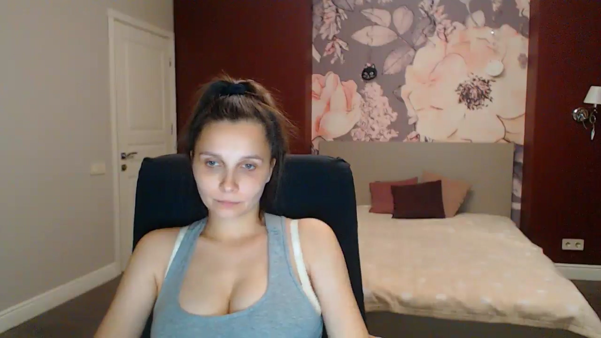 Karina_Mils video thumbnail