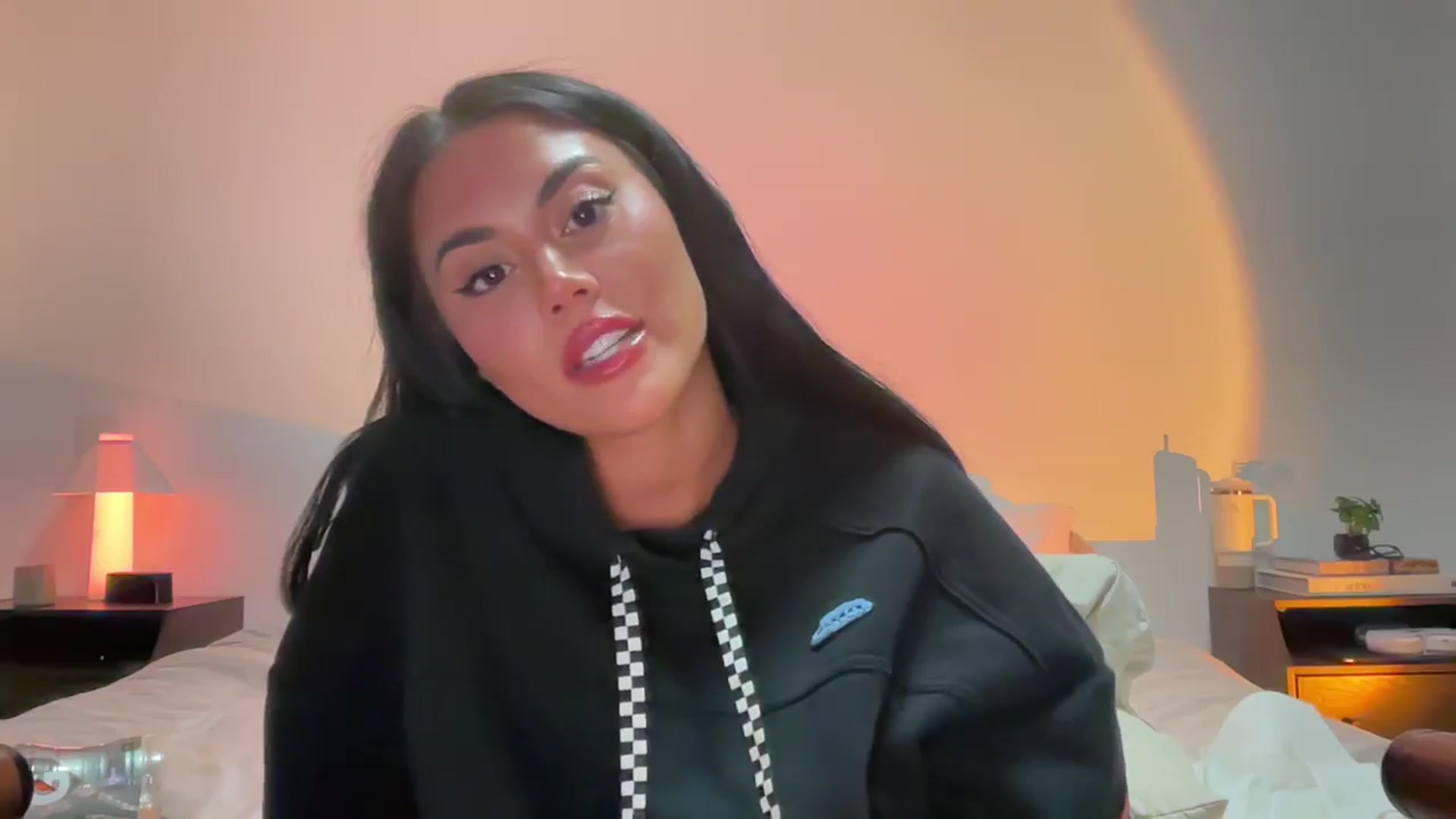 Naomilynn video thumbnail