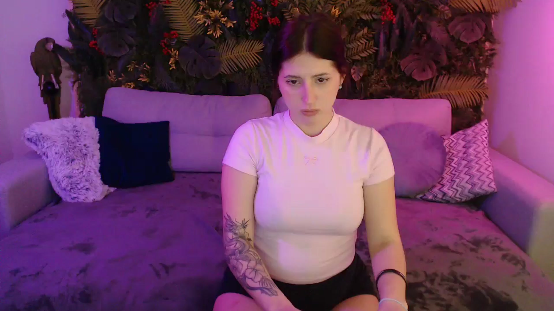 HoneyLeya video thumbnail