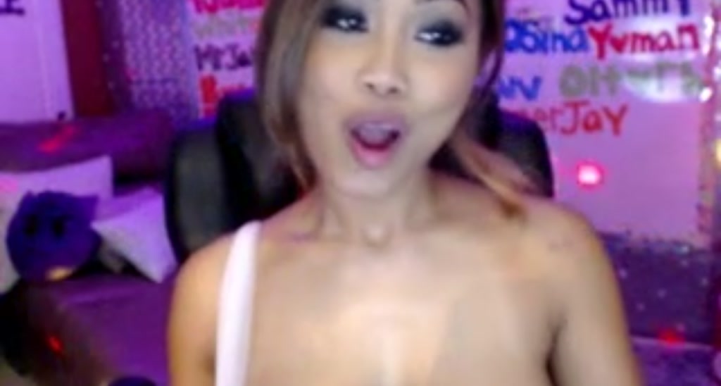 V_XMAS video thumbnail