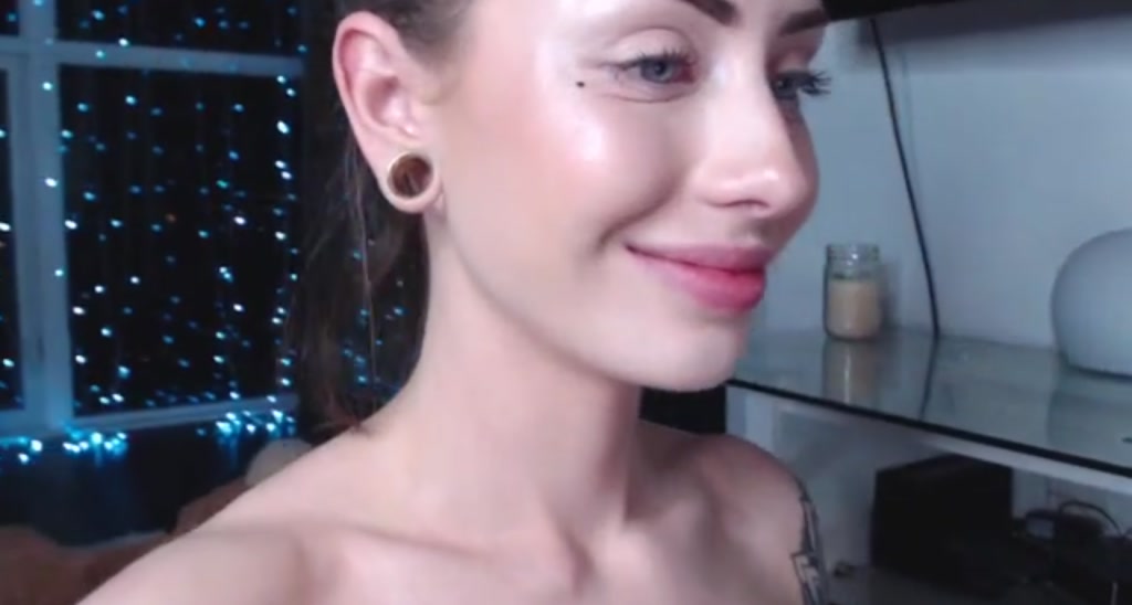 EliseLaurenne video thumbnail
