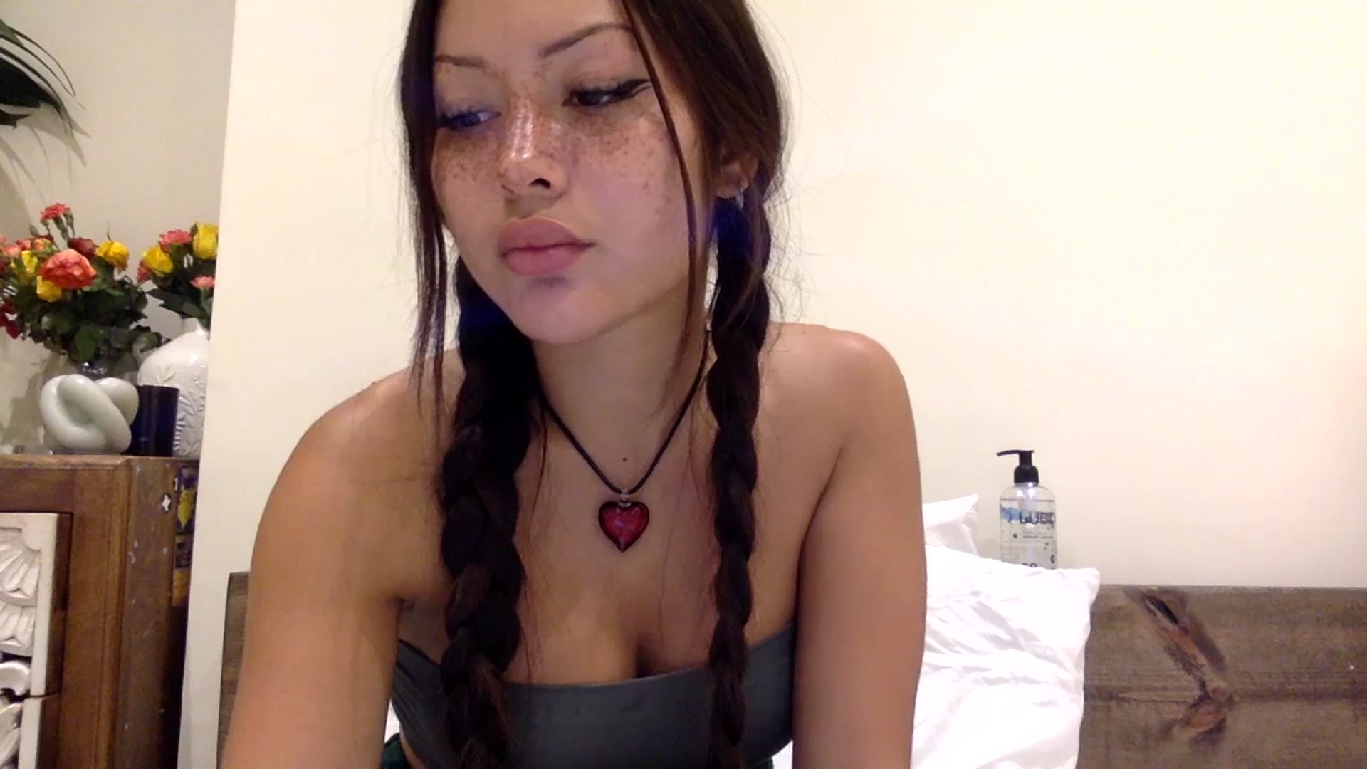 Miss_emiko video thumbnail