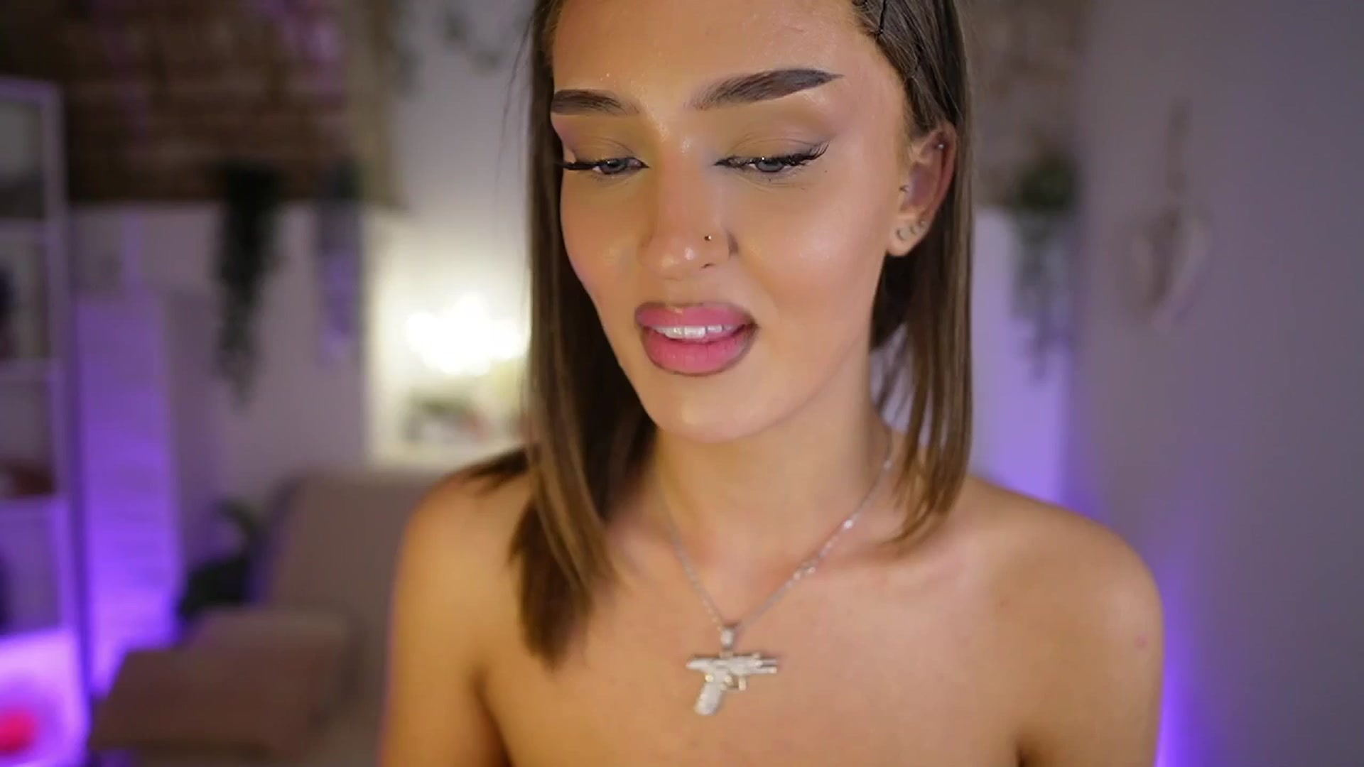 Clara_Mia video thumbnail