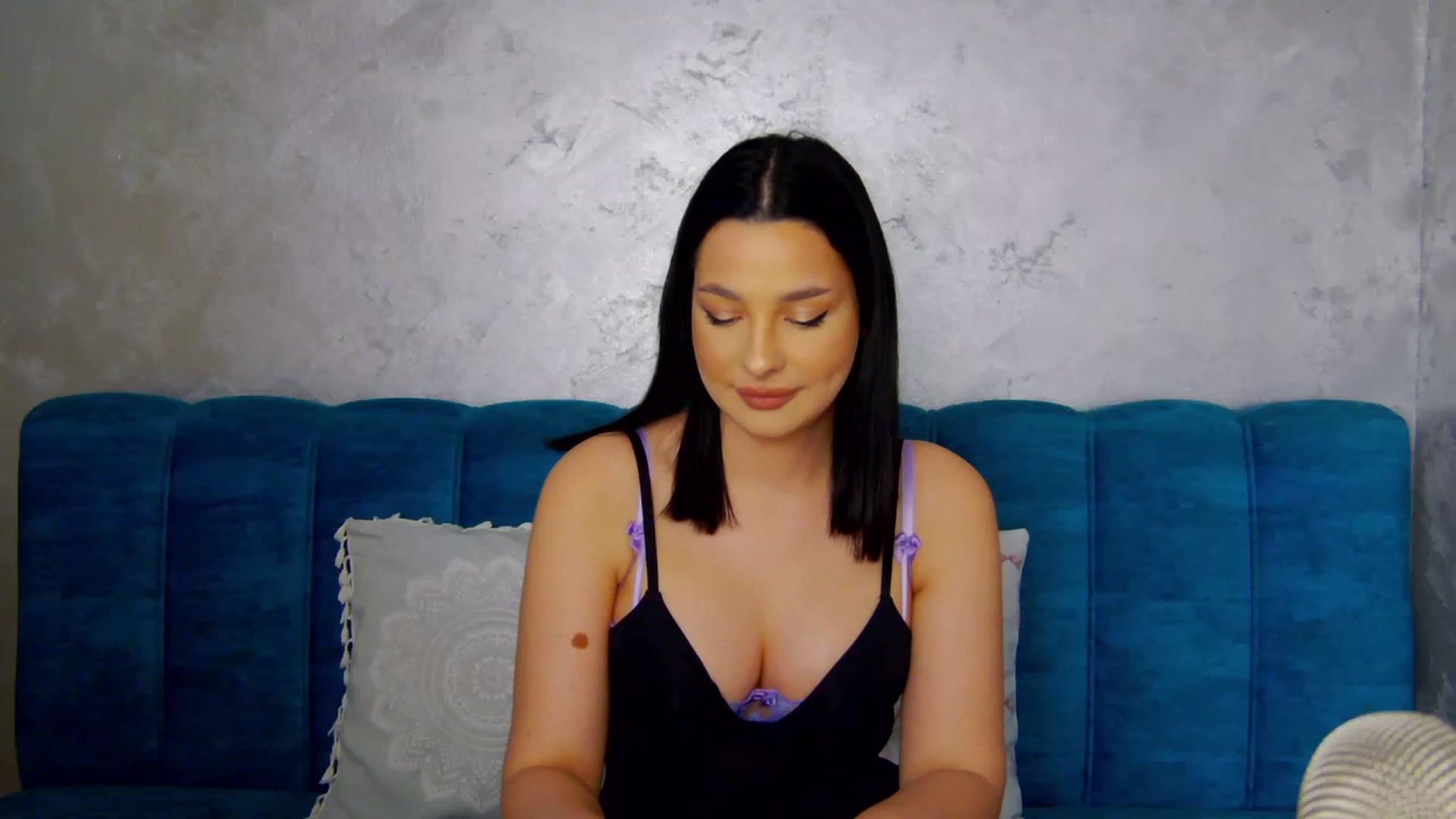 SexyLittleMe video thumbnail