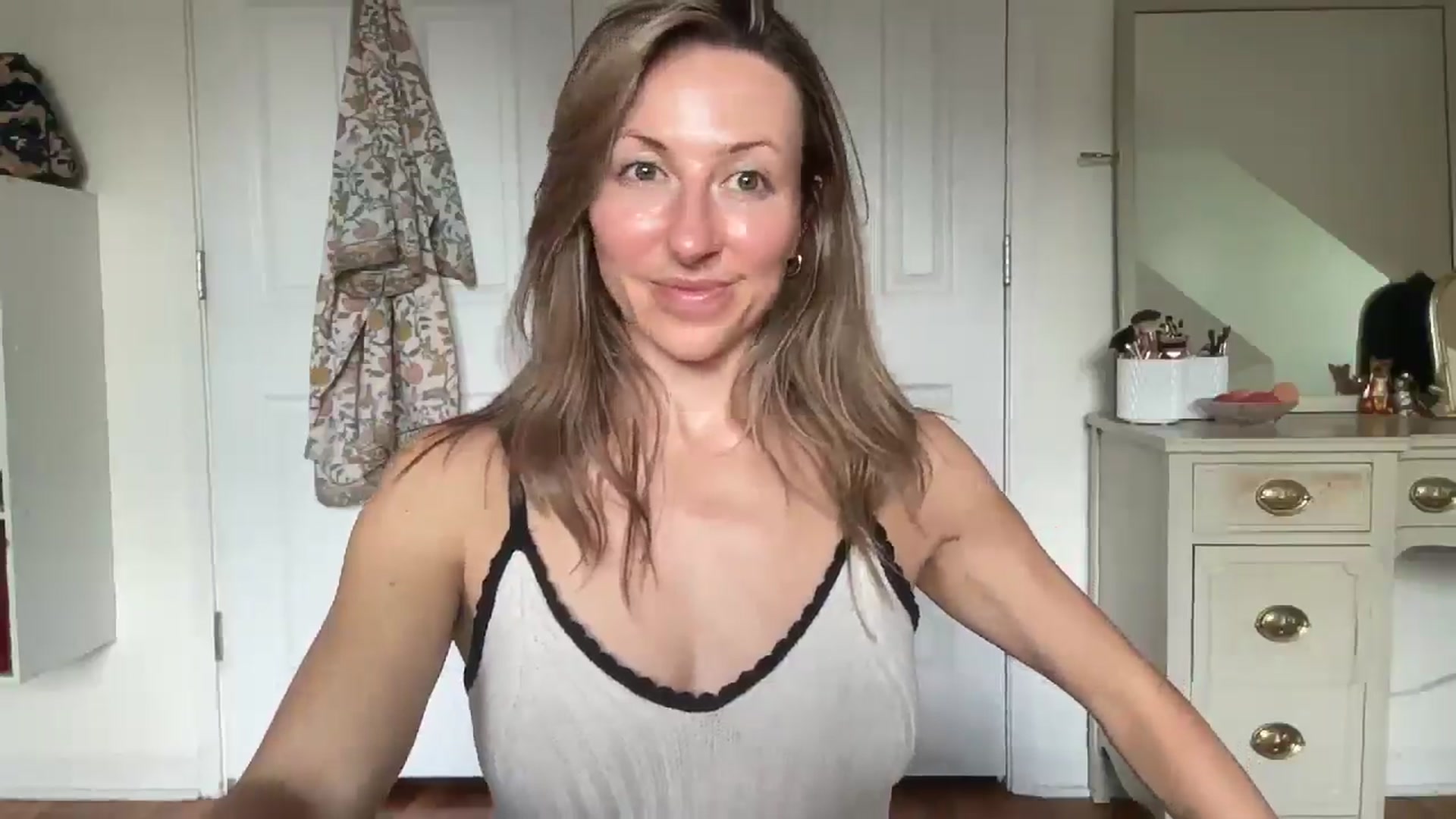bellabaxxxter video thumbnail
