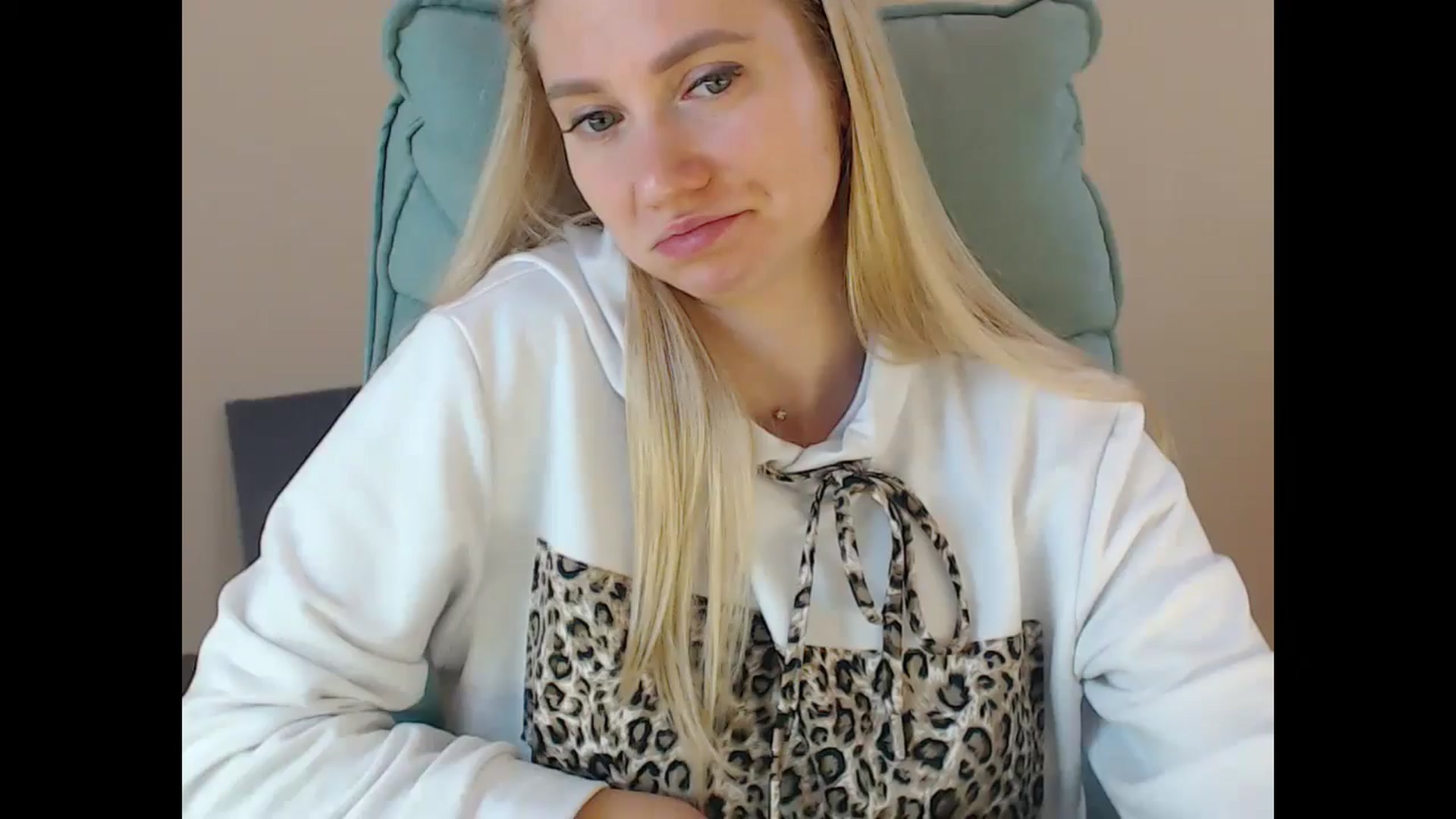 Miss_Sylvia video thumbnail