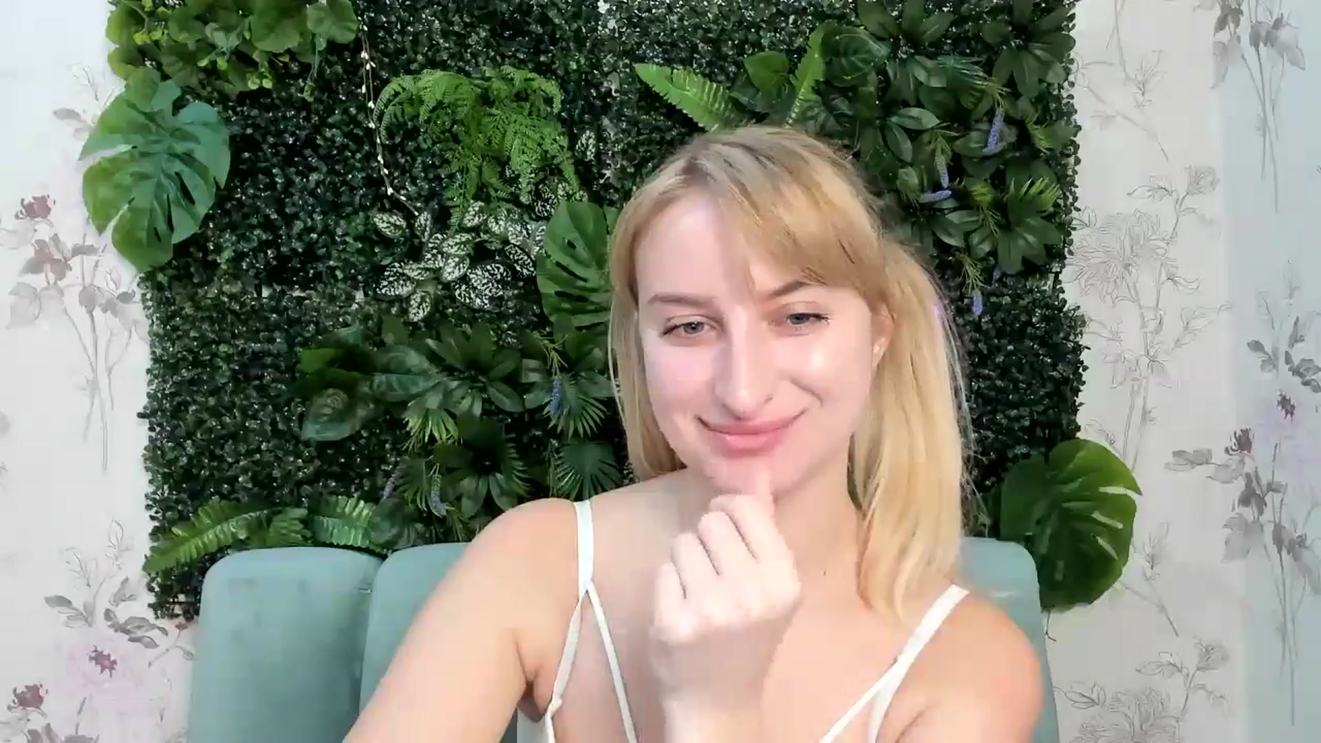EmiilyCandy video thumbnail