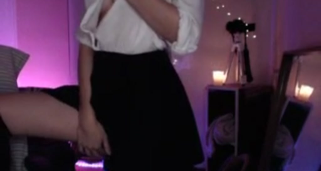 Bee_la video thumbnail