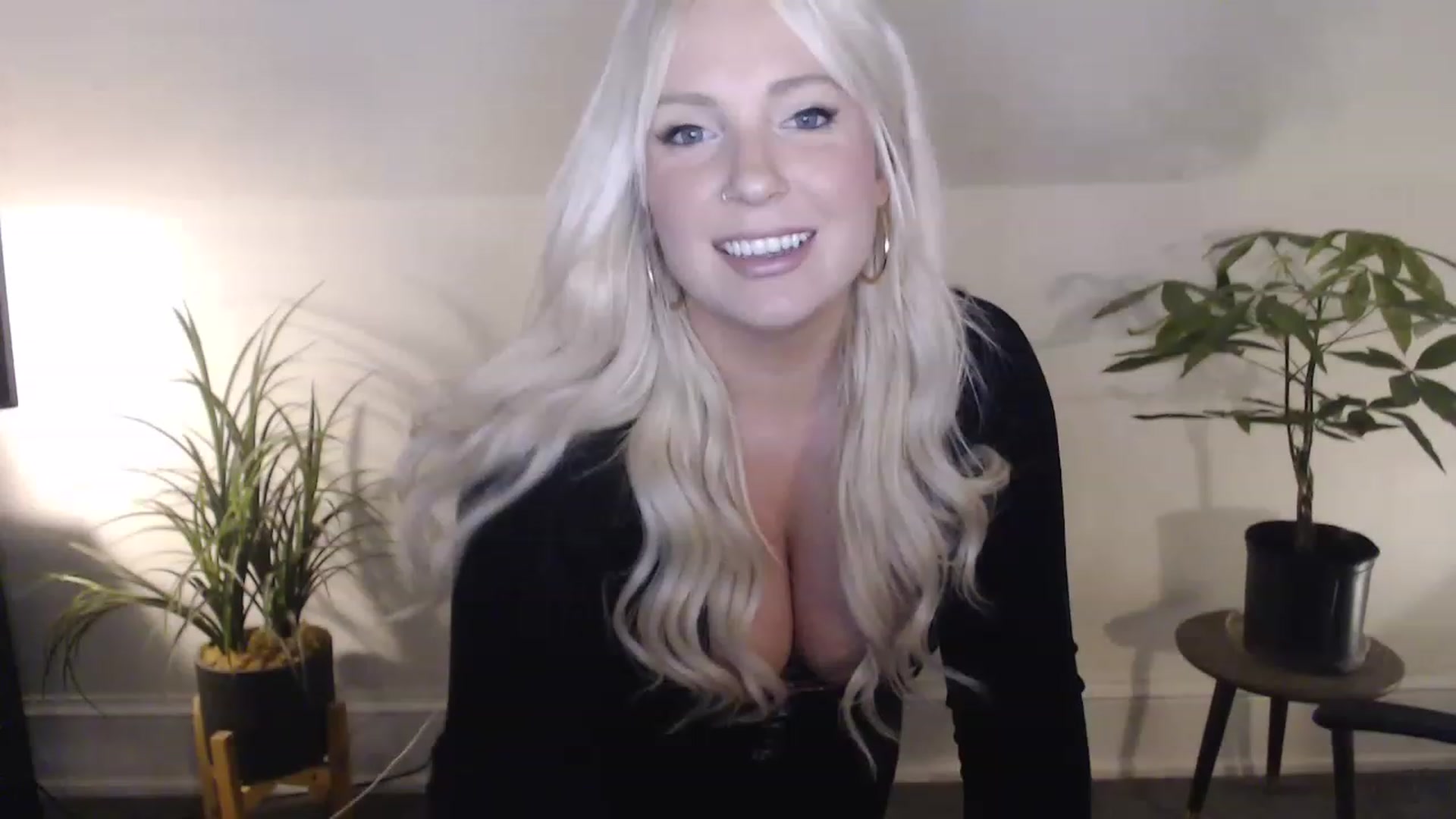 xx_scarlett video thumbnail