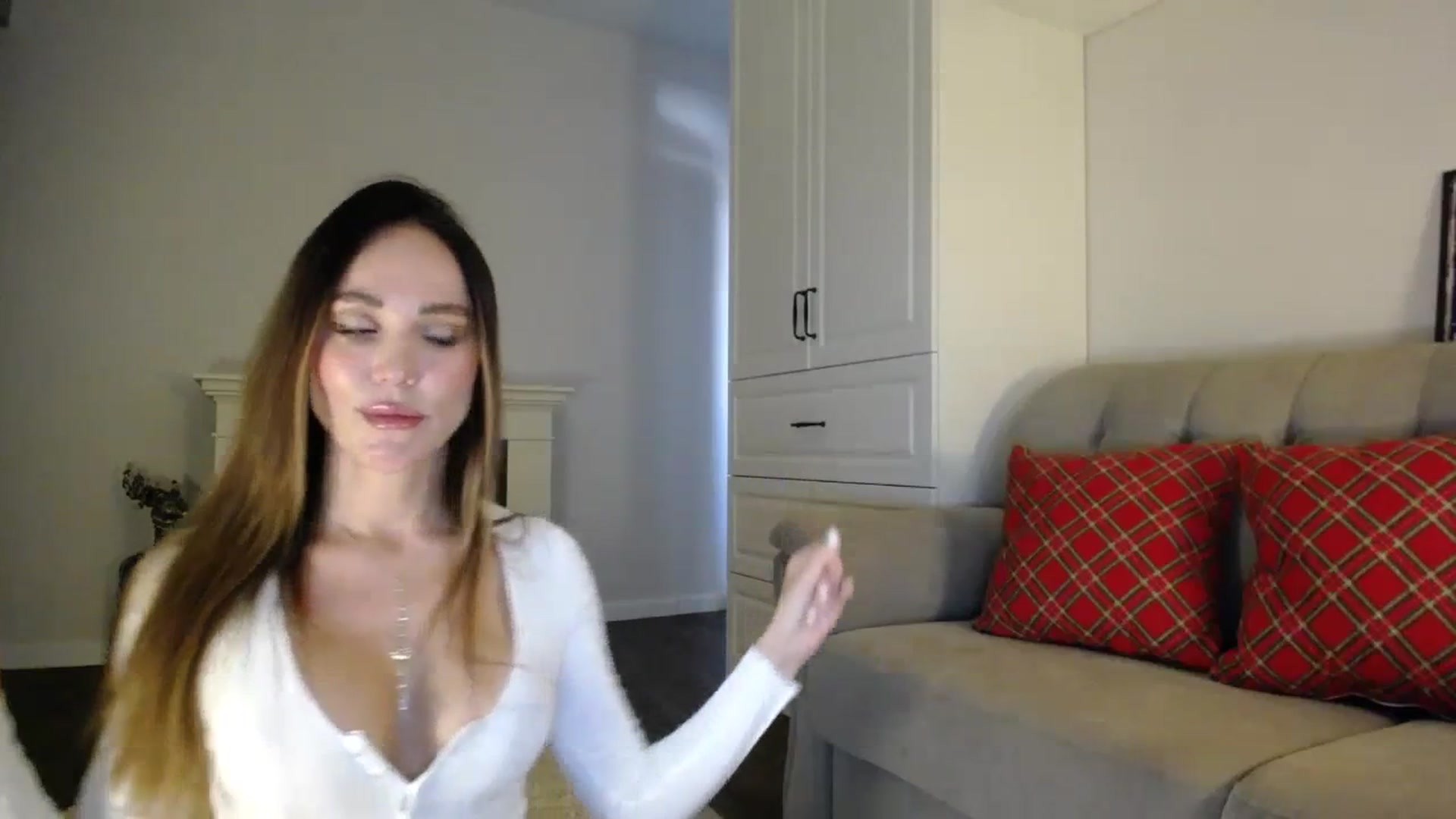 Elysewine video thumbnail